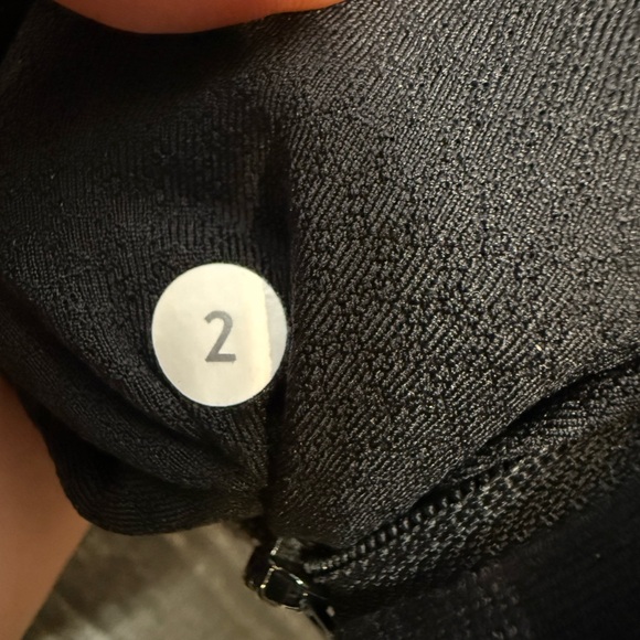Lululemon Stride Jacket Black‎ Stripe- 2 - Picture 9 of 9